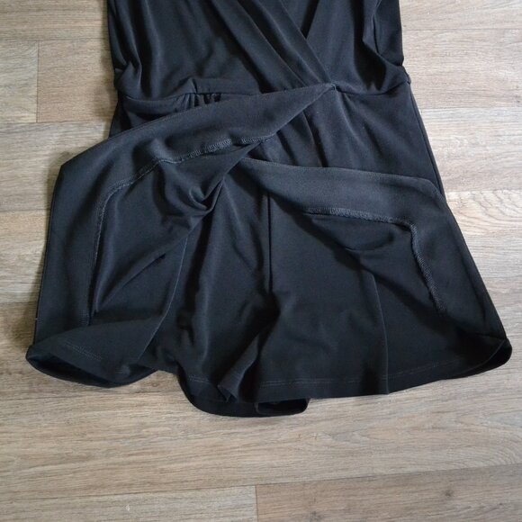 BCBGeneration Women's Black Wrap Front Twist Skort Romper Size Small - Picture 4 of 11
